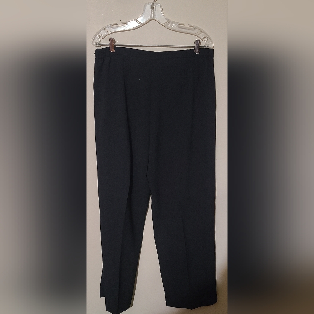 Danny & Nicole Royal Blue and Black Pantsuit Plus Size 14 - Picture 6 of 10